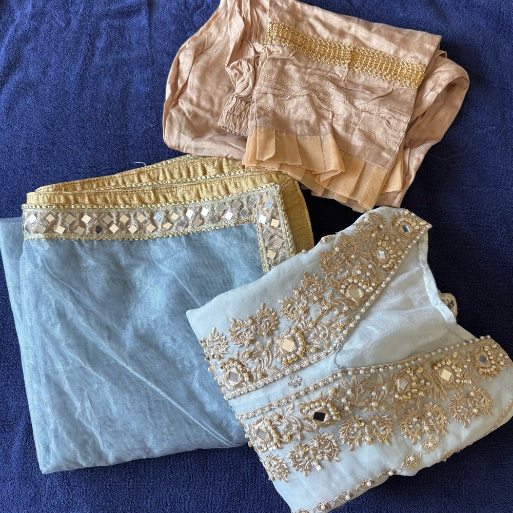 Elegant Embroidered Fabrics Set ( shalwar kameez and Dupatta )